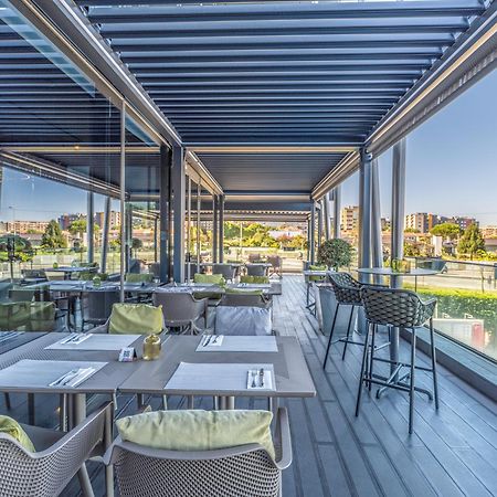 Melia Braga Hotel & Spa Eksteriør bilde The restaurant
