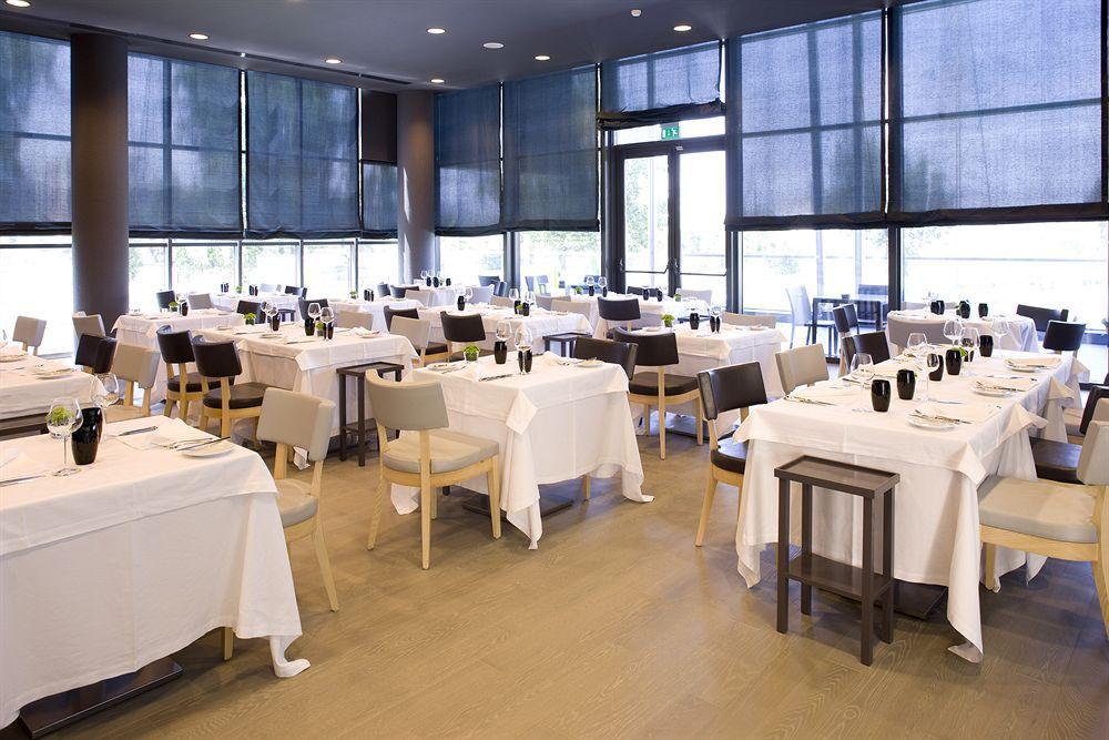 Melia Braga Hotel & Spa Restaurant bilde Restaurant