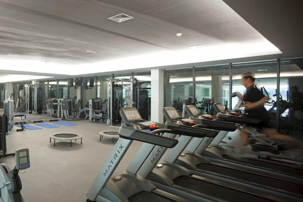 Melia Braga Hotel & Spa Eksteriør bilde The gym at the National Olympic Centre, Lee Valley