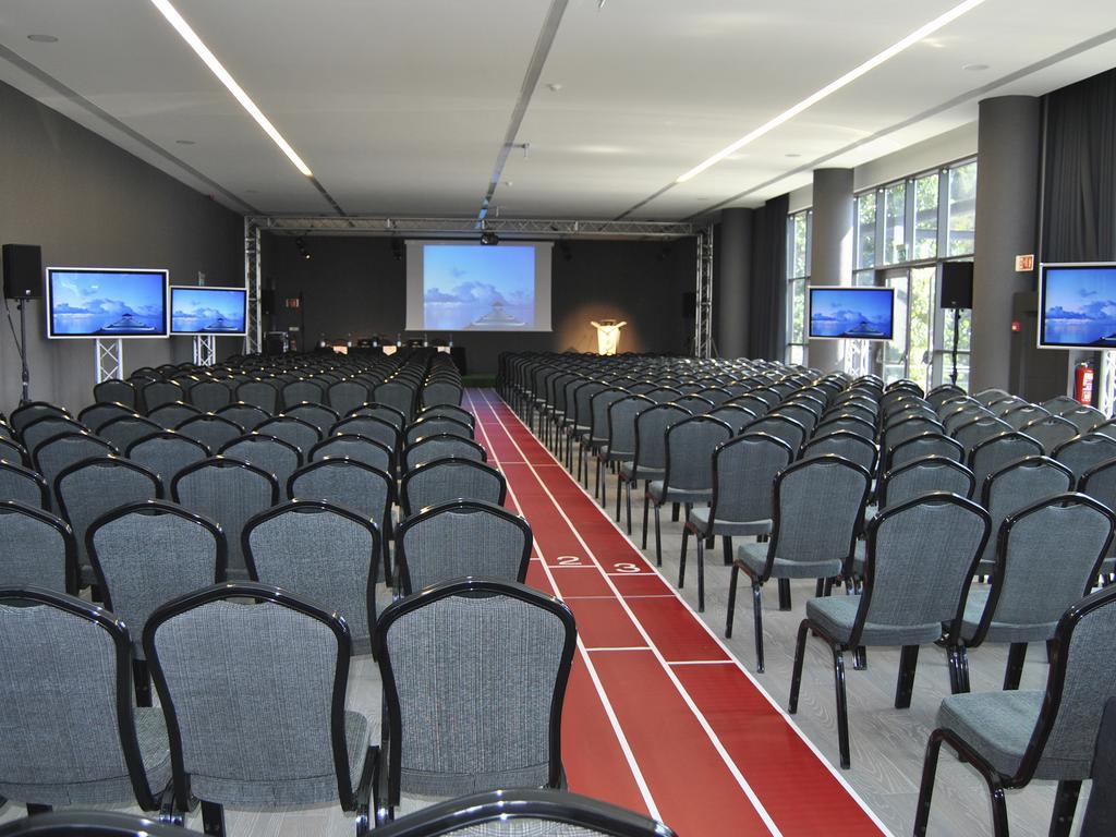 Melia Braga Hotel & Spa Eksteriør bilde The auditorium