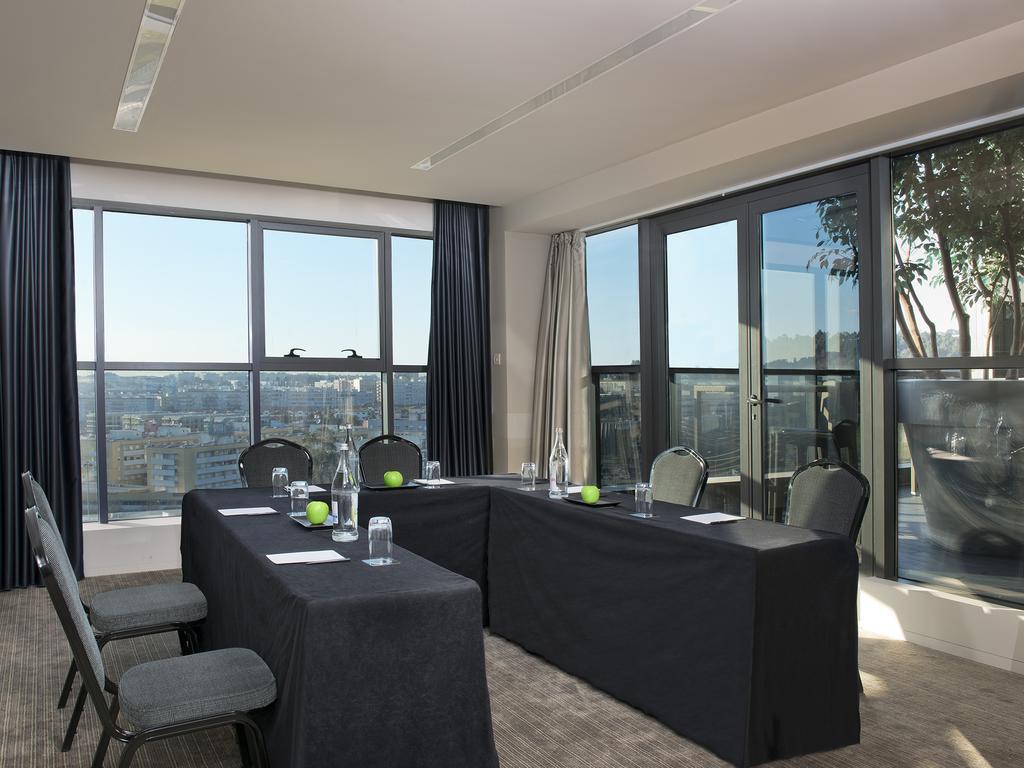 Melia Braga Hotel & Spa Eksteriør bilde Meeting room