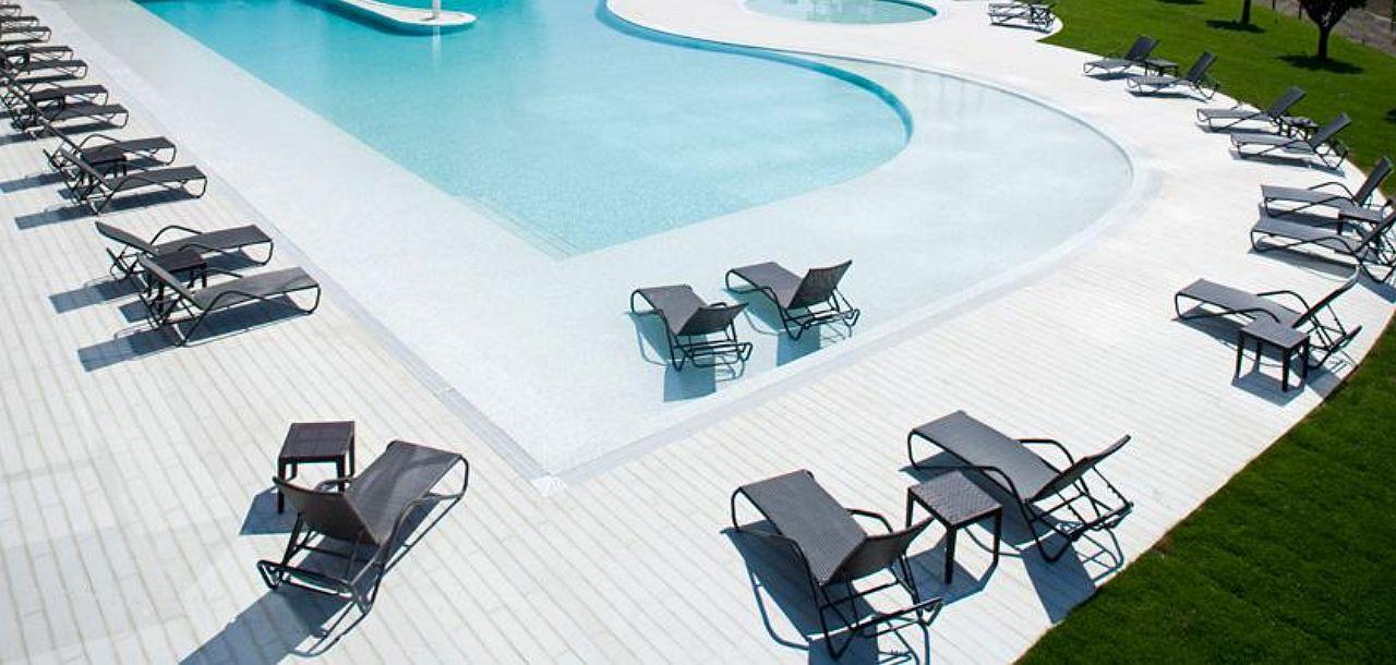 Melia Braga Hotel & Spa Eksteriør bilde The pool at the Villa A
